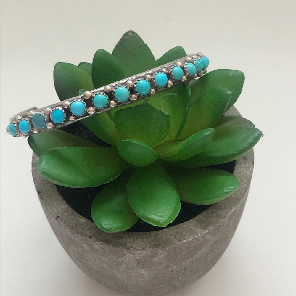 Signed Tommy Navajo Turquoise Sterling Silver Cuff Bracelet